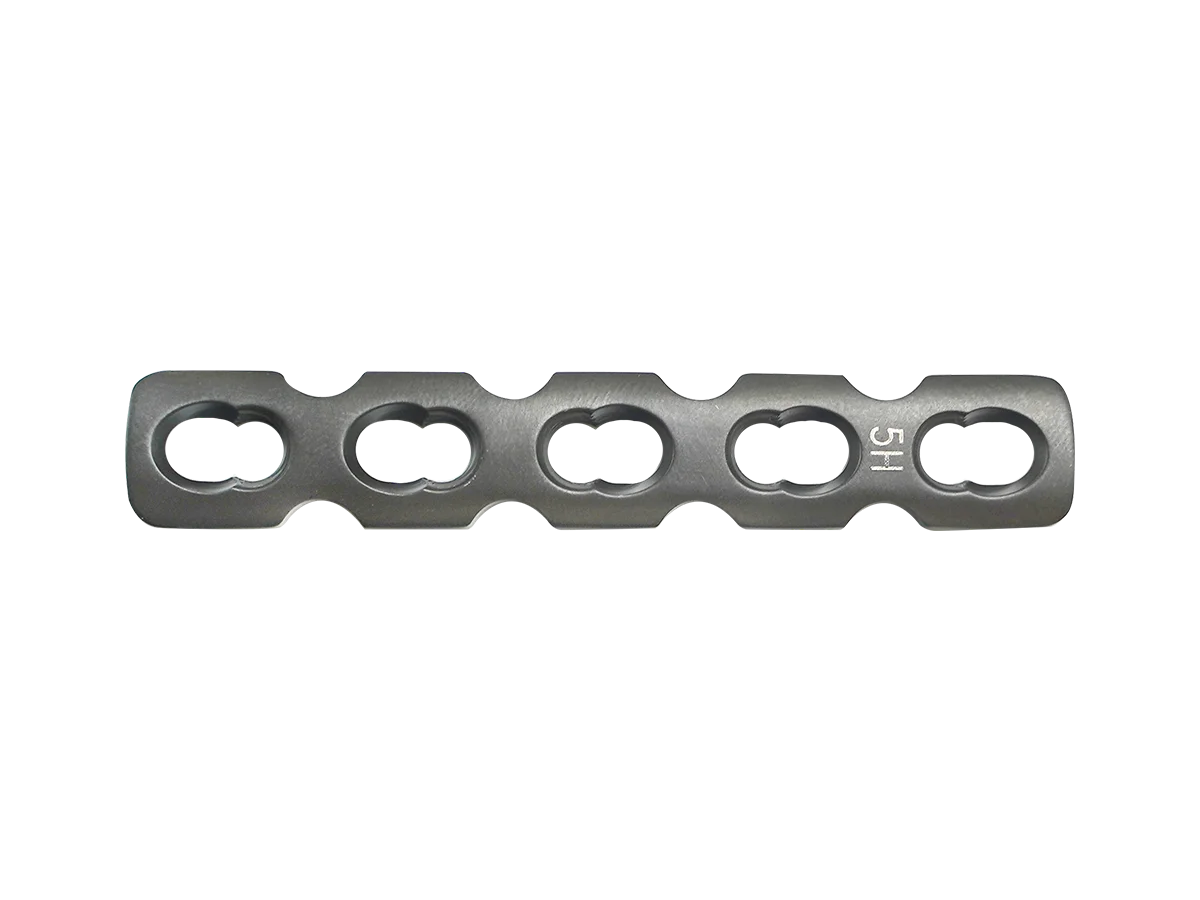 Titanium Reconstruction Locking Plate in seven hole-count options